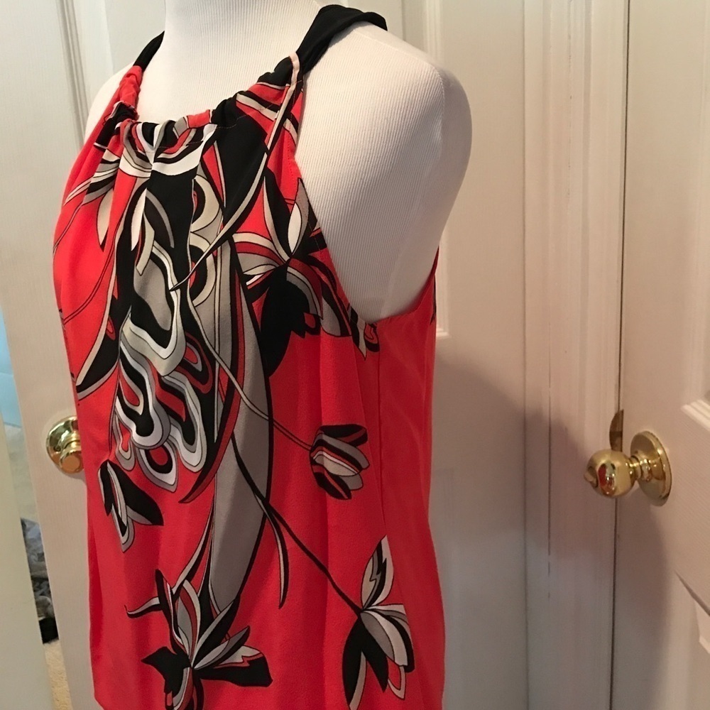 Tahari 100% silk top with tied neckline, see back - Picture 3 of 5